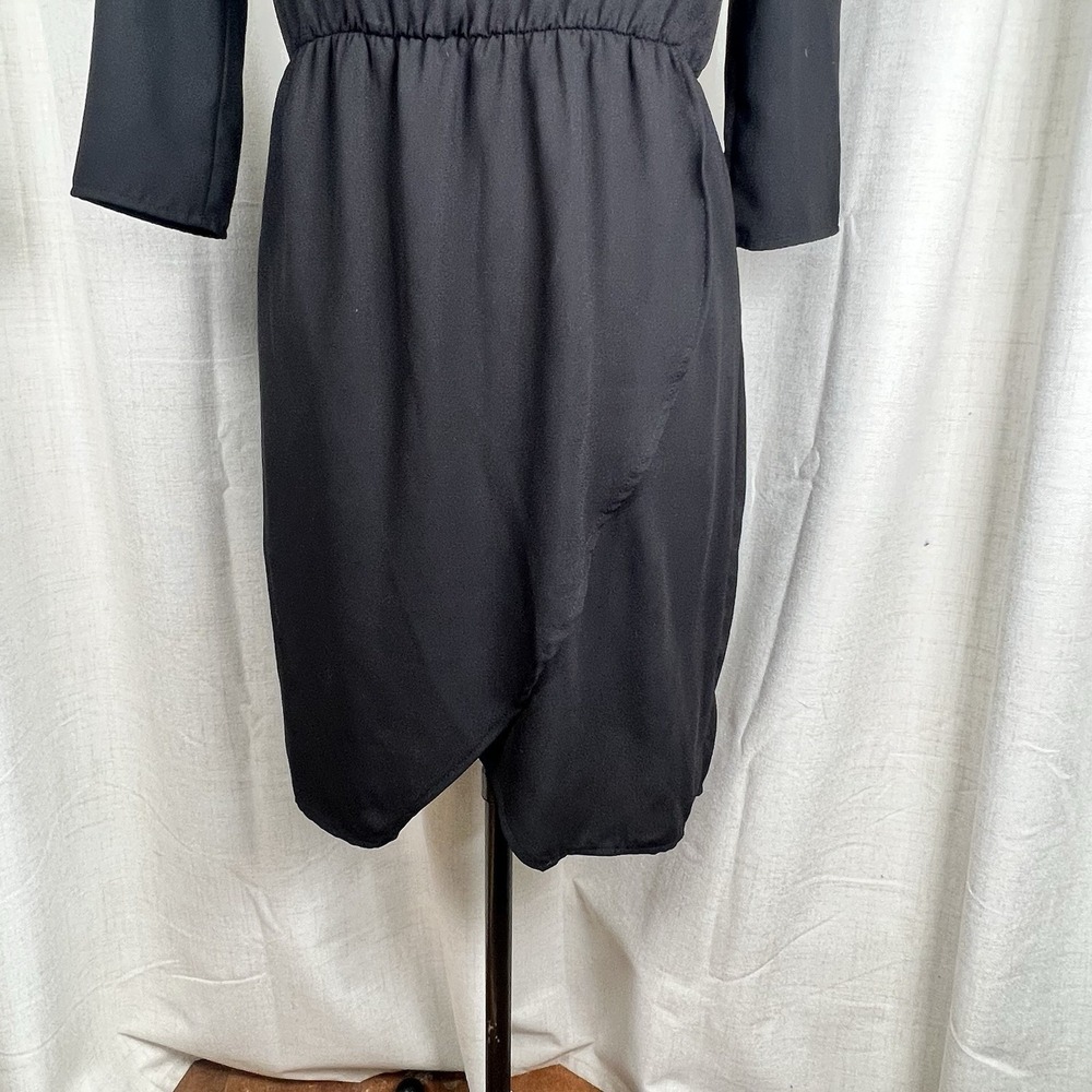Everly Black Dress 3/4 Sleeves Elastic Blouson Waist Medium Classic Minimalist - Picture 3 of 9
